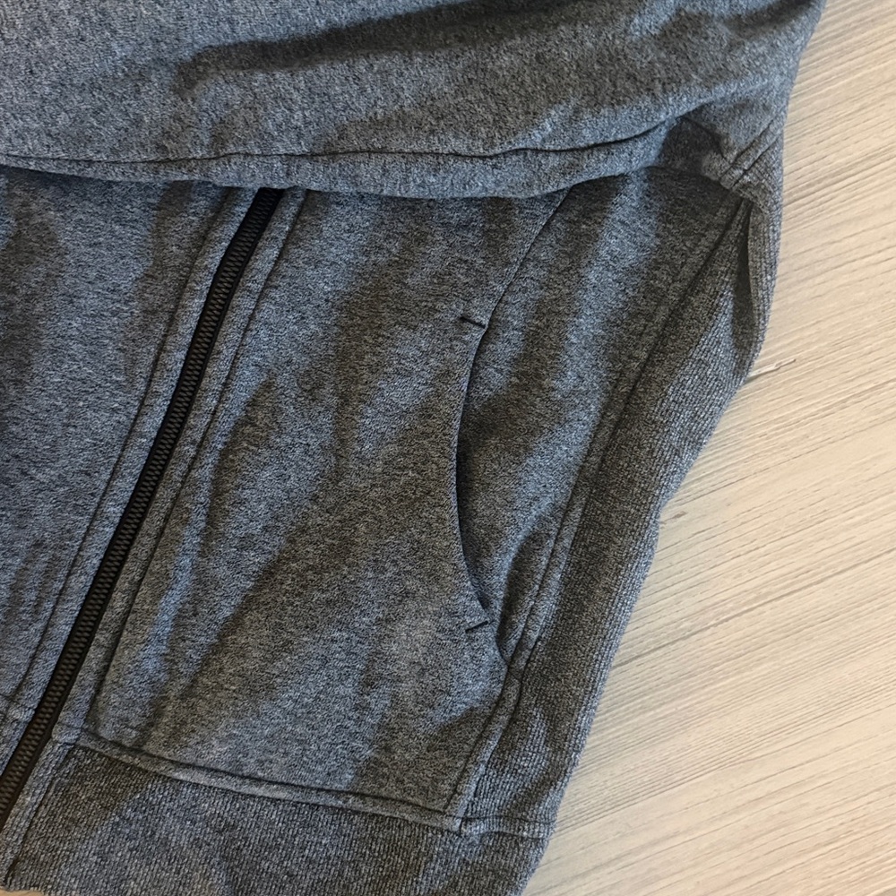 Lululemon Scuba Hoodie - Full Zip SZ 2 - Picture 6 of 7